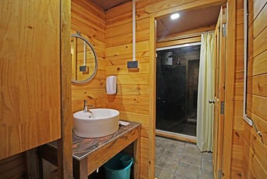 GOA Flamingo Beach Resort מראה חיצוני תמונה